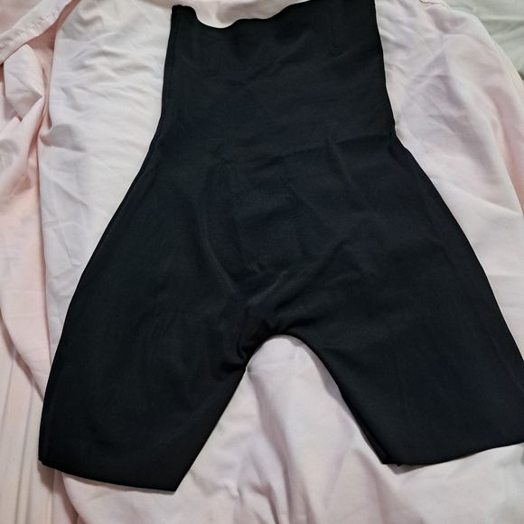 Magic trousers - Picture 3 of 6